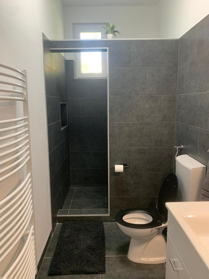 Dora Vendeghaz Letenye Exterior foto